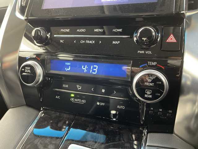 トヨタ アルファード S Cパッケージ 群馬県 2020(令2)年 5.9万km ホワイトパールクリスタルシャイン モデリスタエアロ　純正１２．１型後席モニター　純正９型ナビ　バックカメラ　電子ミラー　３眼ＬＥＤヘッドライト　ＢＳＭ　ＥＴＣ２．０　電動リアゲート　レザーシート　シートヒーター／シートエアコン　禁煙車