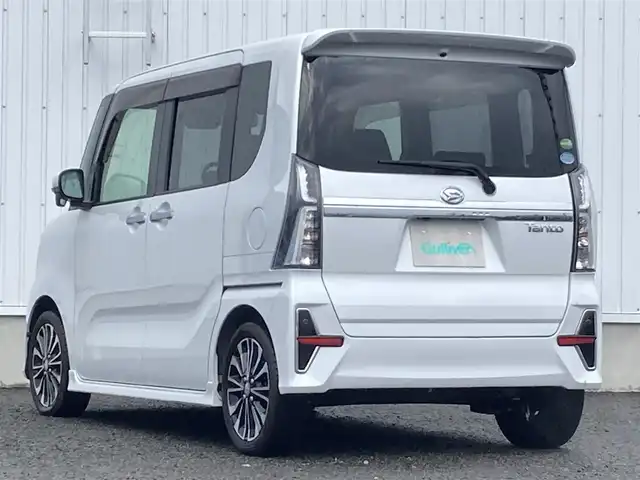 ダイハツ タント カスタム RS 熊本県 2019(令1)年 5.4万km シャイニングホワイトパール 純正7インチナビ　NSZP-W690/CD/DVD/Bluetooth/SD/USB/・全方位カメラ/・フルセグTV/ビルトインETC/前方ドライブレコーダー/両側パワースライドドア/レーダークルーズコントロール/コーナーセンサー/衝突被害軽減システム/横滑り防止システム/アイドリングストップ/オートライト/・LEDヘッドライト/フォグランプ/革巻きステアリング/・ステアリングスイッチ/電動格納ミラー/・ウインカーミラー/ドアバイザー/ハーフレザーシート/純正フロアマット/純正アルミホイール/ダブル＆サイド＆カーテンエアバック/プッシュスタート/スマートキー/・スペアキーｘ１