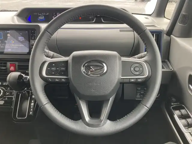 ダイハツ タント カスタム RS 熊本県 2019(令1)年 5.4万km シャイニングホワイトパール 純正7インチナビ　NSZP-W690/CD/DVD/Bluetooth/SD/USB/・全方位カメラ/・フルセグTV/ビルトインETC/前方ドライブレコーダー/両側パワースライドドア/レーダークルーズコントロール/コーナーセンサー/衝突被害軽減システム/横滑り防止システム/アイドリングストップ/オートライト/・LEDヘッドライト/フォグランプ/革巻きステアリング/・ステアリングスイッチ/電動格納ミラー/・ウインカーミラー/ドアバイザー/ハーフレザーシート/純正フロアマット/純正アルミホイール/ダブル＆サイド＆カーテンエアバック/プッシュスタート/スマートキー/・スペアキーｘ１