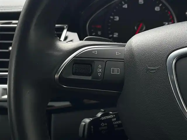 アウディ Ａ８ 3．0 TFSI クワトロ 山梨県 2015(平27)年 1.1万km 黒 純正MMIナビ/　（CD/DVD/Bluetooth/フルセグTV）/360°カメラ/SR/ACC/BSM/LKA/BOSE/黒革/シートヒーター/電動リアゲート/ETC/純正21インチAW