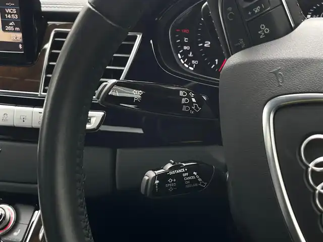 アウディ Ａ８ 3．0 TFSI クワトロ 山梨県 2015(平27)年 1.1万km 黒 純正MMIナビ/　（CD/DVD/Bluetooth/フルセグTV）/360°カメラ/SR/ACC/BSM/LKA/BOSE/黒革/シートヒーター/電動リアゲート/ETC/純正21インチAW