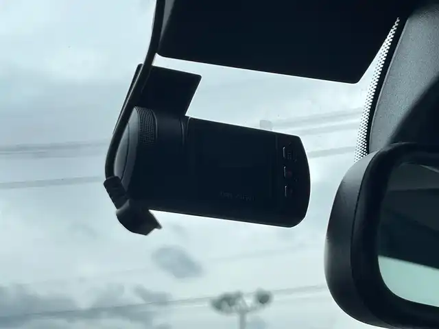 アウディ Ａ８ 3．0 TFSI クワトロ 山梨県 2015(平27)年 1.1万km 黒 純正MMIナビ/　（CD/DVD/Bluetooth/フルセグTV）/360°カメラ/SR/ACC/BSM/LKA/BOSE/黒革/シートヒーター/電動リアゲート/ETC/純正21インチAW