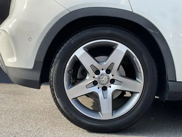 メルセデス・ベンツ ＧＬＡ２５０ 4マチック スポーツ 長野県 2016(平28)年 6万km カルサイトホワイト レーダーセーフティパッケージ /ハーフレザーシート/パワーシート/シートヒーター/純正HDDナビ /フルセグTV /bluetooth /バックカメラ /PWバックドア /HIDヘッドライト /ETC/パークトロニック /キーレスゴー /ダウンヒルアシスト