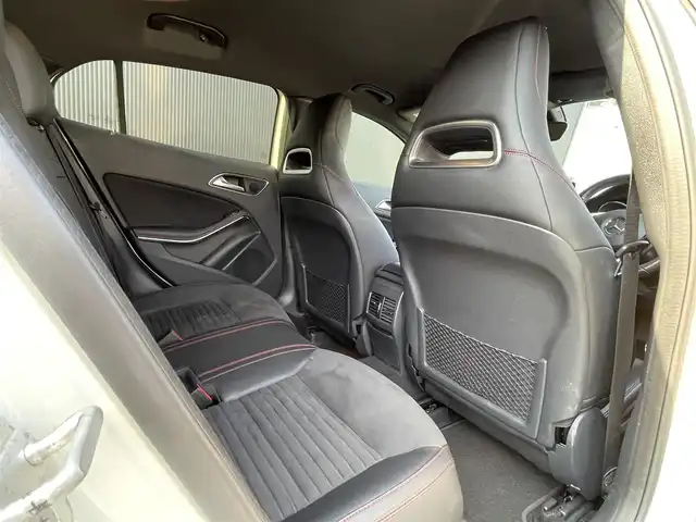メルセデス・ベンツ ＧＬＡ２５０ 4マチック スポーツ 長野県 2016(平28)年 6万km カルサイトホワイト レーダーセーフティパッケージ /ハーフレザーシート/パワーシート/シートヒーター/純正HDDナビ /フルセグTV /bluetooth /バックカメラ /PWバックドア /HIDヘッドライト /ETC/パークトロニック /キーレスゴー /ダウンヒルアシスト