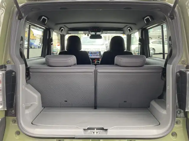 ダイハツ タフト G ターボ 千葉県 2020(令2)年 0.6万km フォレストカーキメタリック 純正9インチナビ/(フルセグTV/BT/CD/DVD/FM/AM)/全周囲カメラ/衝突被害軽減システム/車線逸脱警報/クルーズコントロール/ガラスルーフ/横滑り防止装置/ETC/ナビ連動ドライブレコーダー/アイドリングストップ/LEDヘッドライト/フォグランプ/オートライト/ウィンカーミラー/電動格納ミラー/純正15インチAW/シートヒーター/シートリフター/プッシュスタート/スマートキー/フロアマット/ドアバイザー/スペアキー/取扱説明書/保証書