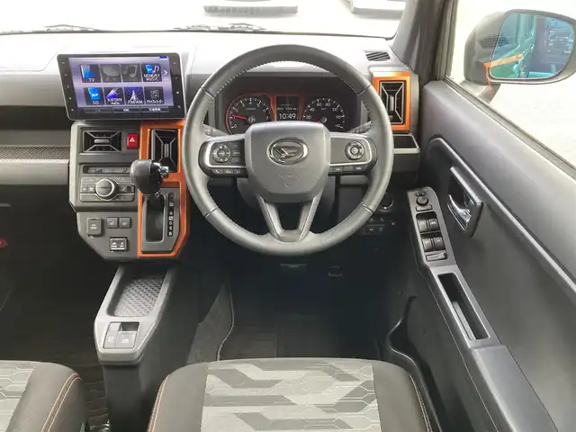 ダイハツ タフト G ターボ 千葉県 2020(令2)年 0.6万km フォレストカーキメタリック 純正9インチナビ/(フルセグTV/BT/CD/DVD/FM/AM)/全周囲カメラ/衝突被害軽減システム/車線逸脱警報/クルーズコントロール/ガラスルーフ/横滑り防止装置/ETC/ナビ連動ドライブレコーダー/アイドリングストップ/LEDヘッドライト/フォグランプ/オートライト/ウィンカーミラー/電動格納ミラー/純正15インチAW/シートヒーター/シートリフター/プッシュスタート/スマートキー/フロアマット/ドアバイザー/スペアキー/取扱説明書/保証書