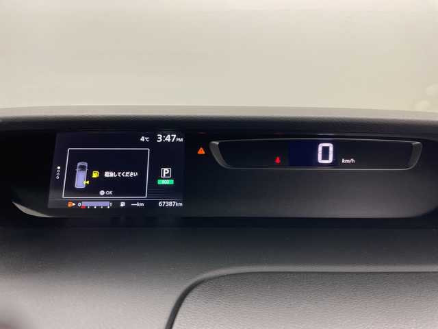 日産 セレナ ハイウェイスター 道央・札幌 2016(平28)年 6.8万km マルーンレッド 2トーン 9Vナビ フリップダウン プロパイロット ETC 全周囲C オートパーキング フルセグ DVD再生 リアヒーターダクト ハンズフリー両側電動スライド デジタルインナーミラー 前後ドラレコ ETC オートLEDライト フォグランプ