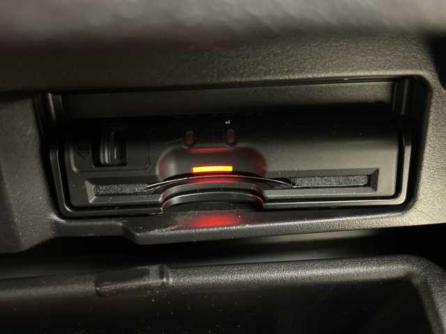 日産 セレナ ハイウェイスター 道央・札幌 2016(平28)年 6.8万km マルーンレッド 2トーン 9Vナビ フリップダウン プロパイロット ETC 全周囲C オートパーキング フルセグ DVD再生 リアヒーターダクト ハンズフリー両側電動スライド デジタルインナーミラー 前後ドラレコ ETC オートLEDライト フォグランプ