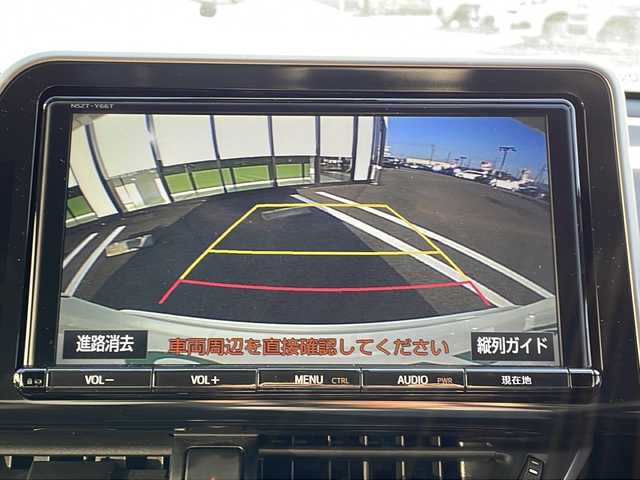 トヨタ Ｃ－ＨＲ G 岐阜県 2017(平29)年 3.5万km ホワイトパールクリスタルシャイン 登録時34969km/純正9インチメモリーナビ/フルセグ/バックカメラ/トヨタセーフティセンス/レーダークルーズコントロール/レーンキープアシスト/プリクラッシュセーフティ/ハイビームアシスト/LEDオートヘッドライト/ハーフレザーシート/シートヒーター/AC100V/1500W充電/スマートキー×2/ETC2.0/禁煙車