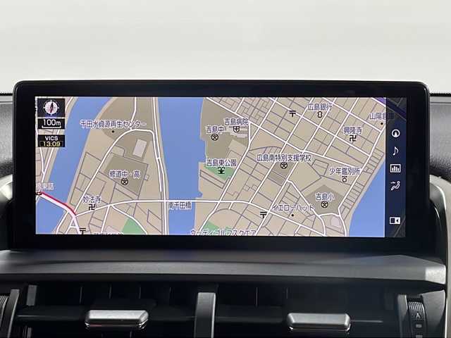 レクサス ＮＸ 300h Fスポーツ 広島県 2020(令2)年 3.7万km グラファイトブラックガラスフレーク 純正10.3型ナビ/パノラミックビューモニター/3眼LEDヘッドランプ/赤革シート/パワーシート/ポジションメモリー/シートヒーター/ベンチレーション/ステアリングヒーター/パドルシフト/パワーバックドア/ブラインドスポットモニター/リヤクロストラフィックアラート/レクサスセーフティシステム+/・プリクラッシュセーフティ/・レーンディパーチャーアラート/・アダプティブハイビーム/・レーダークルーズコントロール/ETC2.0
