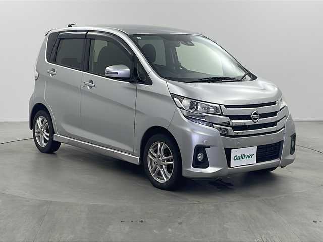 日産 デイズ ハイウェイスターX 栃木県 2019(平31)年 14.6万km スターリングシルバーM 純正７インチナビ/（CD/DVD/FM/AM/BT/iPod）/全方位カメラ/バックカメラ/レーンキープアシスト/衝突被害軽減装置/横滑り防止装置/アイドリングストップ/電動格納ミラー/ウインカーミラー/ETC/ドアバイザー/ステアリングリモコン/革巻きステアリング/オートエアコン/社外１４インチAW/スペアキー/プッシュスタート