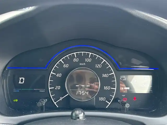 日産 ノート e－パワー X Vセレクション 島根県 2020(令2)年 0.4万km ダークメタルグレー エマージェンシーブレーキ/純正ナビ/CD/DVD/DTV/Bluetooth/アラウンドビューモニター/デジタルインナーミラー /LEDオートライト/オートハイビーム/ステアリングスイッチ/ETC/コーナーセンサー /スマートキー/プッシュスタート /純正フロアマット/ドアバイザー/純正アルミホイール