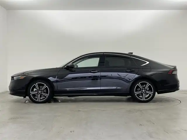 ホンダ アコード e:HEV 群馬県 2024(令6)年 0.6万km クリスタルブラックパール Google搭載 12.3インチHonda CONNECTディスプレー/（フルセグTV/BT/USB/Android Auto/Apple Car Paly）/マルチビューカメラシステム/BOSEプレミアムサウンドシステム/ホンダセンシング360/・Honda パーキングパイロット/・後退出庫サポート/・ブラインドスポットインフォメーション/・誤発進抑制機能/後方誤発進抑制機能/・衝突軽減ブレーキ（CMBS）/・先行車発進お知らせ機能/・車線維持支援システム（LKAS）/・標識認識機能/・渋滞追従機能付アダプティブクルーズコントロール（ACC）/・近距離衝突軽減ブレーキ/・パーキングセンサーシステム/・アダプティブドライビングビーム/LEDアンビエントライト/前席シートヒーター/リア左右席シートヒーター/前席パワーシート/メモリーパワーシート/ビルトインETC