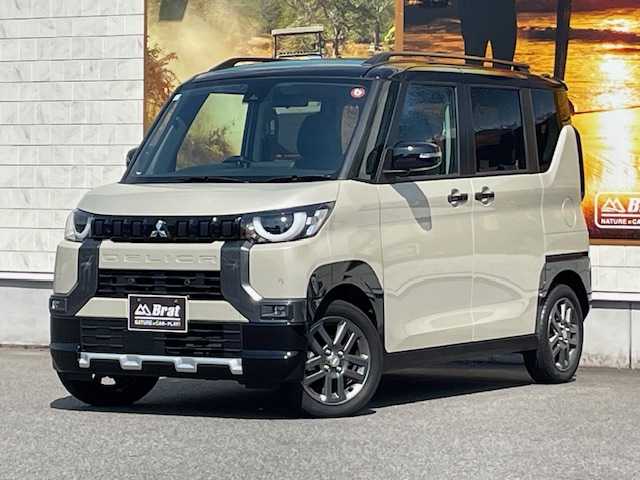三菱 デリカミニ T プレミアム 鹿児島県 2024(令6)年 1万km ベージュⅡ 衝突軽減ブレーキ/ターボ/４ＷＤ/ナビ/全方位カメラ/ビルトインＥＴＣ/両側電動スライドドア/レーダークルーズコントロール/電動パーキングブレーキ/デジタルインナーミラー/ＬＥＤヘッドライト/プッシュスタート/スマートキー
