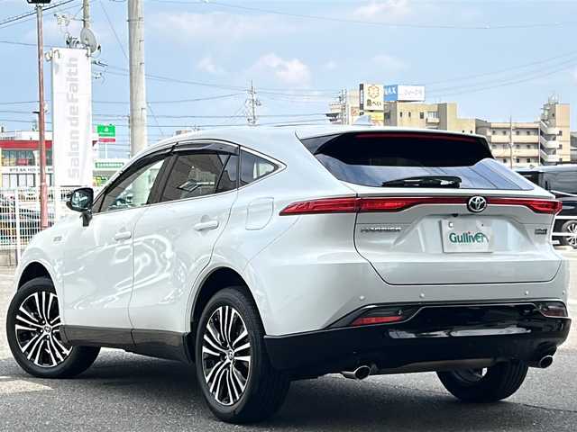 トヨタ ハリアー ＰＨＥＶ Z 岐阜県 2023(令5)年 1.6万km プラチナホワイトパールマイカ /ワンオーナー//TOYOTA×JBL純正ナビ/（Bluetooth/フルセグTV/AM/FM/USB/Apple CarPlay）//プラグインハイブリッドシステム//Toyota Safety Sence/（プリクラッシュセーフティ）/（レーントレーシングアシスト）/（アダプティブハイビームシステム）/（ロードサインアシスト）/（レーダークルーズコントロール）/（先行車発進告知機能）/（ドライバー異常時対応システム）/（ブラインドスポットモニター）/（パーキングサポートブレーキ）//電子制御ブレーキシステム//ABS//ブレーキアシスト//ビークルスタビリティコントロール//トラクションコントロールシステム//アクティブコーナリングアシスト//エレクトリックパワーステアリング//電気式4WDシステム//緊急ブレーキシグナル//セカンダリーコリジョンブレーキ//ヒルスタートアシストコントロール//調光パノラマルーフ//シートヒーター//デジタルインナーミラー//アクセサリーソケット//充電用ソケットTypeC ×3//100V電源//イモビライザー//ビルトインETC2.0//保証書//記録簿//取り扱い説明書