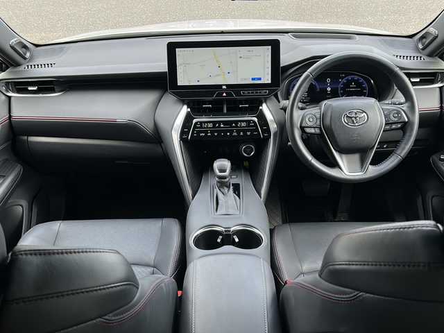 トヨタ ハリアー ＰＨＥＶ Z 岐阜県 2023(令5)年 1.6万km プラチナホワイトパールマイカ /ワンオーナー//TOYOTA×JBL純正ナビ/（Bluetooth/フルセグTV/AM/FM/USB/Apple CarPlay）//プラグインハイブリッドシステム//Toyota Safety Sence/（プリクラッシュセーフティ）/（レーントレーシングアシスト）/（アダプティブハイビームシステム）/（ロードサインアシスト）/（レーダークルーズコントロール）/（先行車発進告知機能）/（ドライバー異常時対応システム）/（ブラインドスポットモニター）/（パーキングサポートブレーキ）//電子制御ブレーキシステム//ABS//ブレーキアシスト//ビークルスタビリティコントロール//トラクションコントロールシステム//アクティブコーナリングアシスト//エレクトリックパワーステアリング//電気式4WDシステム//緊急ブレーキシグナル//セカンダリーコリジョンブレーキ//ヒルスタートアシストコントロール//調光パノラマルーフ//シートヒーター//デジタルインナーミラー//アクセサリーソケット//充電用ソケットTypeC ×3//100V電源//イモビライザー//ビルトインETC2.0//保証書//記録簿//取り扱い説明書