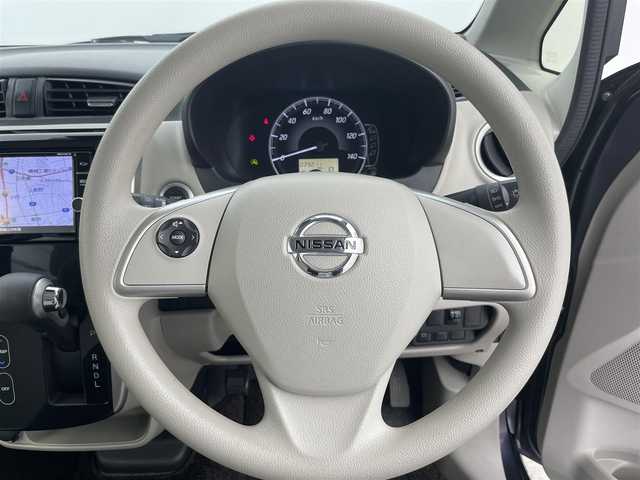 日産 デイズ X 富山県 2018(平30)年 3万km プレミアムパープルP 純正ナビ（CD DVD bluetooth）/フルセグTV/360度カメラ、バックカメラ/前後コーナーセンサー/ETC/衝突軽減ブレーキ/社外前ドラレコ/社外14インチAW/スマートキー＋プッシュスタート/純正マット・バイザー/保証書、取説