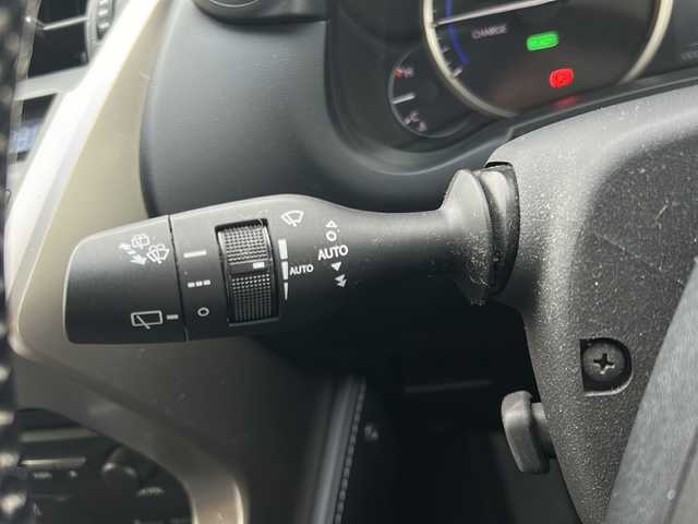 レクサス ＮＸ 300h バージョンL 栃木県 2015(平27)年 3.6万km ソニッククォーツ 純正SDナビ/Bluetooth CD DVD/TV　フルセグ/バックカメラ/ステアリングヒーター/ブラックレザーシート/シートヒーター/シートクーラー/パワーシート/パドルシフト/クルーズコントロール/パワーバックドア/横滑り防止装置/コーナーセンサー/盗難防止装置/LEDヘッドライト/オートライト/衝突被害軽減システム/純正フロアマット/純正18インチアルミホイール/保証書/取扱説明書/記録簿