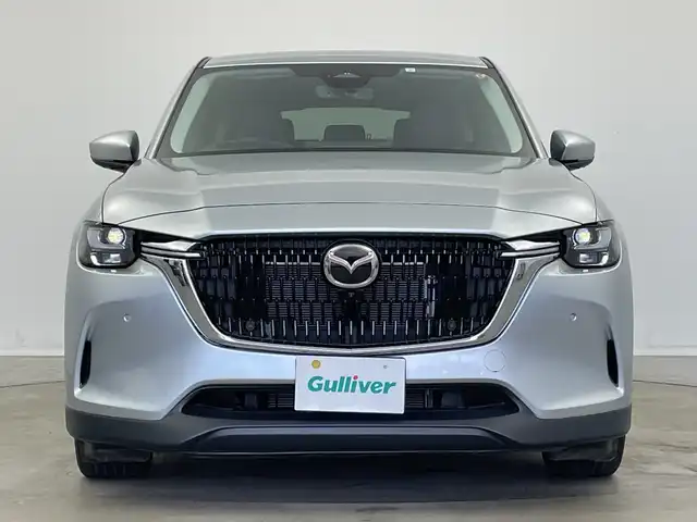 マツダ ＣＸ－６０ XD Lパッケージ 新潟県 2023(令5)年 0.3万km ソニックシルバーM ４ＷＤ　/メーカーＯＰナビ　/フルセグTV/ＢＯＳＥサウンド/USB入力端子/HDMI/クルーズコントロール/ダウンヒルアシストコントロール/ＢＳＭ　/３６０ビューモニター　/ステアリングヒーター/黒革シート　/全席シートヒーター/リアパワーゲート/メモリーパワーシート　/パワーシート　/前後コーナーセンサー/純正フロアマット　/ＬＥＤ/スペアキ―1本