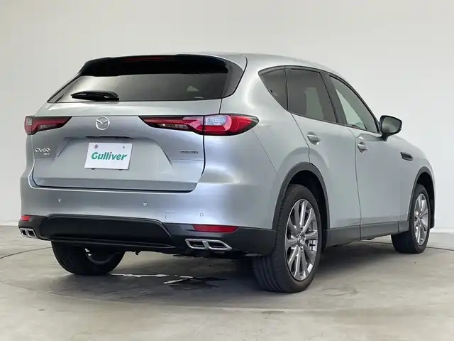 マツダ ＣＸ－６０ XD Lパッケージ 新潟県 2023(令5)年 0.3万km ソニックシルバーM ４ＷＤ　/メーカーＯＰナビ　/フルセグTV/ＢＯＳＥサウンド/USB入力端子/HDMI/クルーズコントロール/ダウンヒルアシストコントロール/ＢＳＭ　/３６０ビューモニター　/ステアリングヒーター/黒革シート　/全席シートヒーター/リアパワーゲート/メモリーパワーシート　/パワーシート　/前後コーナーセンサー/純正フロアマット　/ＬＥＤ/スペアキ―1本