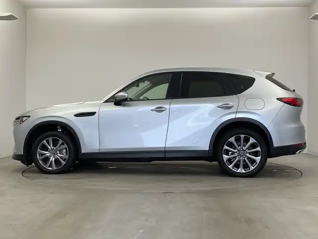 マツダ ＣＸ－６０ XD Lパッケージ 新潟県 2023(令5)年 0.3万km ソニックシルバーM ４ＷＤ　/メーカーＯＰナビ　/フルセグTV/ＢＯＳＥサウンド/USB入力端子/HDMI/クルーズコントロール/ダウンヒルアシストコントロール/ＢＳＭ　/３６０ビューモニター　/ステアリングヒーター/黒革シート　/全席シートヒーター/リアパワーゲート/メモリーパワーシート　/パワーシート　/前後コーナーセンサー/純正フロアマット　/ＬＥＤ/スペアキ―1本