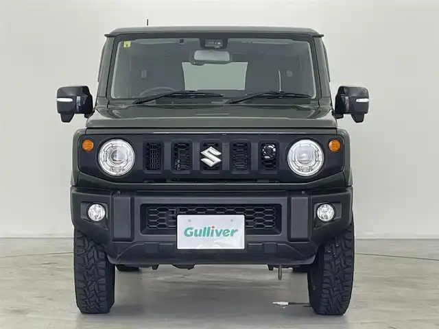 スズキ ジムニー XC 群馬県 2020(令2)年 5.1万km ジャングルグリーン rosso MODELLOマフラー/＝＝＝＝＝/4WD/5MT/7インチディスプレイオーディオ/・AM/FM/Bluetooth/AppleCarPlay/AndroidAuto/バックカメラ/前席シートヒーター/デュアルセンサーブレーキサポート/車線逸脱警報機能/ふらつき警報機能/誤発進抑制機能/ハイビームアシスト/先行車発進お知らせ機能/標識認識機能/ヒルディセントコントロール/TOYO OPEN COUNTRY ホワイトレタータイヤ(4本)/ETC/プッシュスタート/スマートキー/電動格納ミラー/ヘッドライトウォッシャー