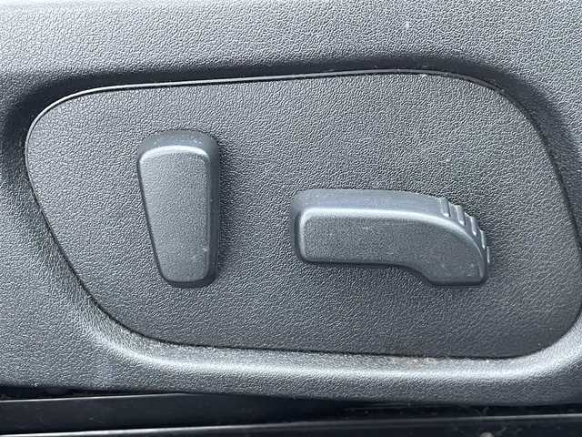 スバル フォレスター 2．0i－L アイサイト 道東・釧路十勝 2016(平28)年 7.2万km アイスシルバーメタリック ４WD/カロツェリアナビ/＜フルセグ/CD/DVD/SD/BT/USB＞/バックカメラ/アイサイト /＜追従クルコン/誤発進抑制制御/プリクラッシュブレーキ＞/ＥＴＣ/ＸＭＯＤＥ/シートヒーター/パワーシート/パドルシフト/純正フロアナビ/ドアバイザー/車線逸脱警報システム