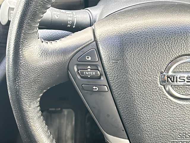 日産 エルグランド 250ハイウェイスター 埼玉県 2014(平26)年 14.2万km ファントムブラック (株)IDOMが運営する【じしゃロン熊谷店】の自社ローン専用車両になりますこちらは現金またはオートローンご利用時の価格です。自社ローンご希望の方は別途その旨お申付け下さい/純正SDナビ　MM513D-L/　CD/DVD/DTV/Bluetooth/USB/AUX/前方ドライブレコーダー/両側パワースライドドア/ビルトインETC/クルーズコントロール/純正フロアマット/スマートキー/純正18インチAW/ハーフレザーシート