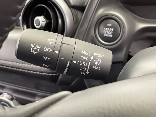 マツダ ＣＸ－３ 15S ツーリング 栃木県 2020(令2)年 1.5万km ソウルレッドクリスタルM 純正ナビ/(フルセグTV・Bluetooth・CD・DVD・USB・AUX)/衝突軽減システム/レーンキープアシスト/後方コーナーセンサー/前方ドライブレコーダー/電動パーキングブレーキ/オートホールド/MTモード付AT/アイドリングストップ/ドアバイザー/純正アルミホイール/純正フロアマット/LEDヘッドライト/オートライト/禁煙車/スマートキー/スペアキー1本