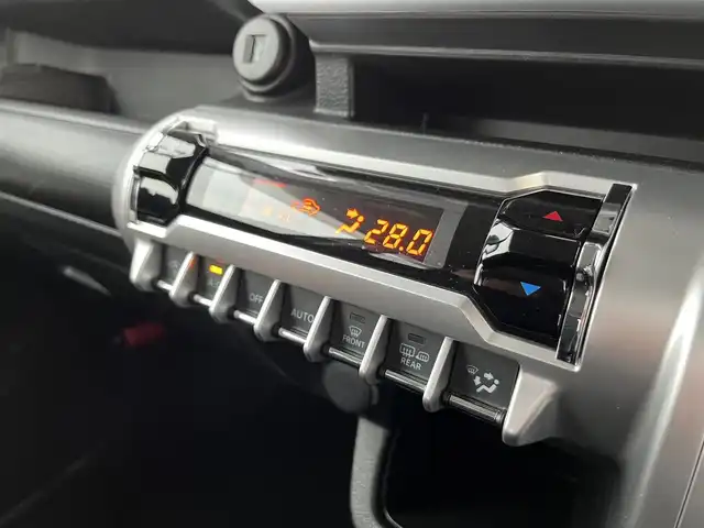スズキ クロスビー HYBRID MZ 鳥取県 2019(平31)年 5万km キャラバンアイボリーパールメタリック/ホワイト 2トーンルーフ ツートーンカラー/ルーフホワイト/４・W・D  ターボ車/純正8インチナビ/フルセグ/CD/DVD/BT/USB/全方位モニター・ETC/ドライブレコーダー/レーダーブレーキサポート/レーンキープアシスト/クリアランスソナー/クルーズコントロール/パドルシフト/前席シートヒーター/LEDヘットライト/純正16インチアルミホイール/プッシュエンジンスタート/アイドリングストップ/スペアキー