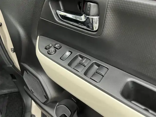 スズキ クロスビー HYBRID MZ 鳥取県 2019(平31)年 5万km キャラバンアイボリーパールメタリック/ホワイト 2トーンルーフ ツートーンカラー/ルーフホワイト/４・W・D  ターボ車/純正8インチナビ/フルセグ/CD/DVD/BT/USB/全方位モニター・ETC/ドライブレコーダー/レーダーブレーキサポート/レーンキープアシスト/クリアランスソナー/クルーズコントロール/パドルシフト/前席シートヒーター/LEDヘットライト/純正16インチアルミホイール/プッシュエンジンスタート/アイドリングストップ/スペアキー