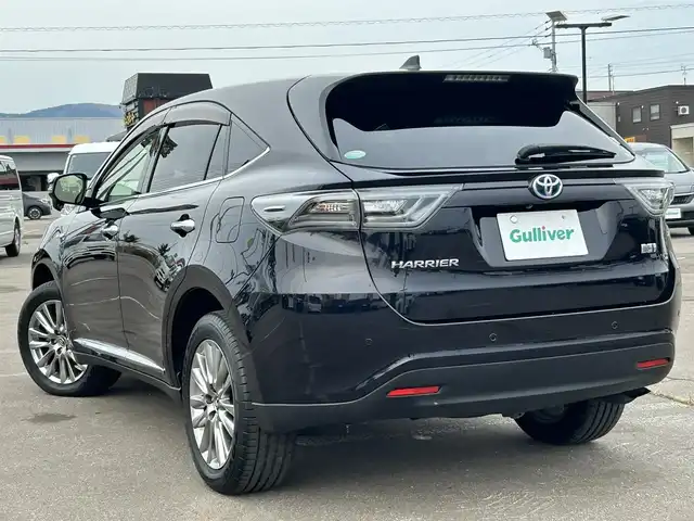 トヨタ ハリアー ハイブリッド プレミアム 道南・函館 2017(平29)年 4.1万km スパークリングブラックパールクリスタルシャイン /純正SDナビ//フルセグTV//ドライブレコーダー//ETC//パワーバックドア//ハーフレザーシート//前席パワーシート//プリクラッシュセーフティ//レーダークルーズコントロール//レーンディパーチャーアラート//オートマチックハイビーム//LEDヘッドライト//オートライト//スマートキー//エンジンプッシュスタート