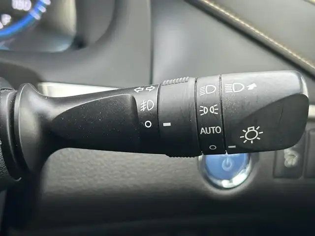 トヨタ ハリアー ハイブリッド プレミアム 道南・函館 2017(平29)年 4.1万km スパークリングブラックパールクリスタルシャイン /純正SDナビ//フルセグTV//ドライブレコーダー//ETC//パワーバックドア//ハーフレザーシート//前席パワーシート//プリクラッシュセーフティ//レーダークルーズコントロール//レーンディパーチャーアラート//オートマチックハイビーム//LEDヘッドライト//オートライト//スマートキー//エンジンプッシュスタート