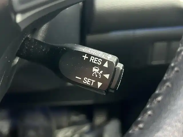 トヨタ ハリアー ハイブリッド プレミアム 道南・函館 2017(平29)年 4.1万km スパークリングブラックパールクリスタルシャイン /純正SDナビ//フルセグTV//ドライブレコーダー//ETC//パワーバックドア//ハーフレザーシート//前席パワーシート//プリクラッシュセーフティ//レーダークルーズコントロール//レーンディパーチャーアラート//オートマチックハイビーム//LEDヘッドライト//オートライト//スマートキー//エンジンプッシュスタート