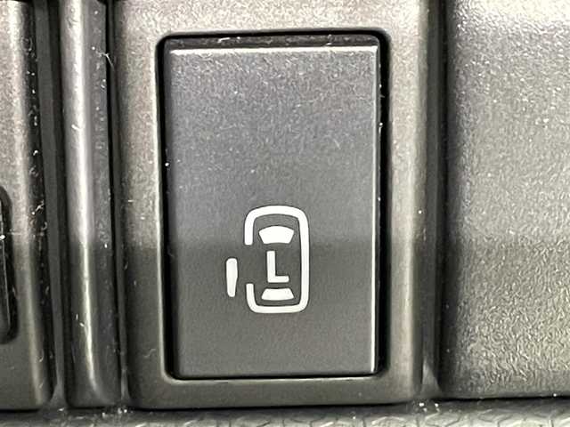 スズキ ソリオ G リミテッド 愛知県 2013(平25)年 12.1万km パールホワイト 社外ナビ/左側パワースライドドア/右側イージークローザドア/スマートキー/フロアマット/ドアバイザー