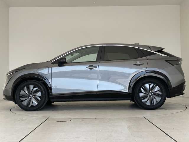 日産 アリア B6 愛知県 2023(令5)年 1.3万km ダークメタルグレー プロパイロット2.0/純正12.4型ディスプレイオーディオナビ/全方位カメラ/レーダークルーズコントロール/シートヒーター/バックカメラ/電動リアゲート/パワーシート/ヘッドアップディスプレイ/コーナーセンサー/ETC2.0/純正アルミホイール/ブラインドスポットモニター/LEDヘッドライト/ステアリングヒーター/インテリジェントミラー/オートマチックハイビーム/衝突軽減システム/フルセグ/Bluetooth/ドライブレコーダー/ステアリングスイッチ/スマートキー/プッシュスタート