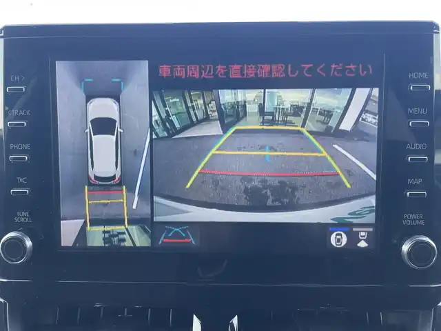 トヨタ カローラ クロス ハイブリッド Z 島根県 2022(令4)年 3万km プラチナホワイトパールマイカ 登録時走行距離29583km/保証書/取扱説明書/純正９インチナビ（フルセグTV・Bluetooth・FM・AM）/前後ドライブレコーダー/前後コーナーセンサー/全周囲カメラ/パワーシート（運転席）/前席シートヒーター/ステアリングヒーター/電動リアゲート/衝突被害軽減システム/純正１８インチAW/ETC