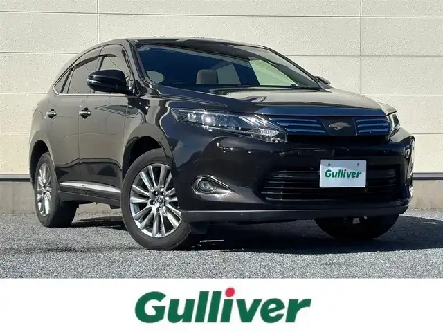 トヨタ ハリアー プレミアム 茨城県 2017(平29)年 6.1万km ダークブラウンM 純正ナビ(NSZT-W66T)/ (FM/AM/TV/CD/DVD/Bluetooth)/バックカメラ/レーダークルーズコントロール/サンルーフ/ETC2.0/レザーシート/パワーシート(D席)/ドライブレコーダー(前方)/コーナーセンサー/LEDヘッドライト/フォグランプ/プリクラッシュセーフティ/オートマッチクハイビーム/純正アルミホイール