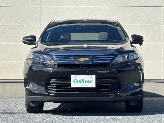 トヨタ ハリアー プレミアム 茨城県 2017(平29)年 6.1万km ダークブラウンM 純正ナビ(NSZT-W66T)/ (FM/AM/TV/CD/DVD/Bluetooth)/バックカメラ/レーダークルーズコントロール/サンルーフ/ETC2.0/レザーシート/パワーシート(D席)/ドライブレコーダー(前方)/コーナーセンサー/LEDヘッドライト/フォグランプ/プリクラッシュセーフティ/オートマッチクハイビーム/純正アルミホイール