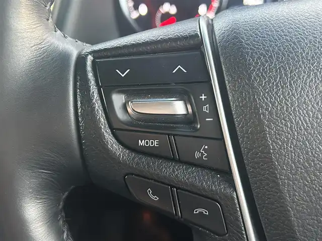 トヨタ アルファード S Cパッケージ 岡山県 2019(平31)年 6.3万km ホワイトパールクリスタルシャイン 登録時走行距離62107km/ダブルサンルーフ/JBLプレミアムサウンド/純正9インチナビ/フルセグTV(AM/FM/CD/DVD/Bluetooth)/純正12.1インチフリップダウンモニター/全方位カメラ/両側パワースライドドア/ビルトインETC2.0/ドライブレコーダー/パワーバックドア/トヨタセーフティセンス/・ブラインドスポットモニター/・プリクラッシュセーフティ/・レーダークルーズコントロール/・オートマチックハイビーム/・レーンディバーチャーアラート/オートブレーキホールド/横滑り防止装置/本革シート/D/N席シートヒーター/D/N席ベンチレーション/ステアリングヒーター/オットマン/18インチ純正AW/純正フロアマット