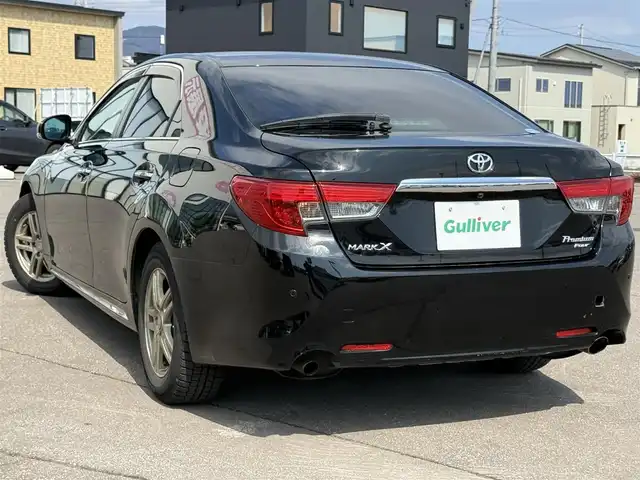 トヨタ マークＸ PREMIUM Four 道南・函館 2014(平26)年 8.6万km ブラック ・寒冷地仕様/・インテリジェントパーキングアシスト/・クルーズコントロール/・純正SDナビ/・フルセグTV/・バックカメラ/・ETC/・前席シートヒーター/・ワイパーデアイサー/・純正HIDヘッドライト/・フロントフォグランプ/・スマートキー/・エンジンプッシュスタート