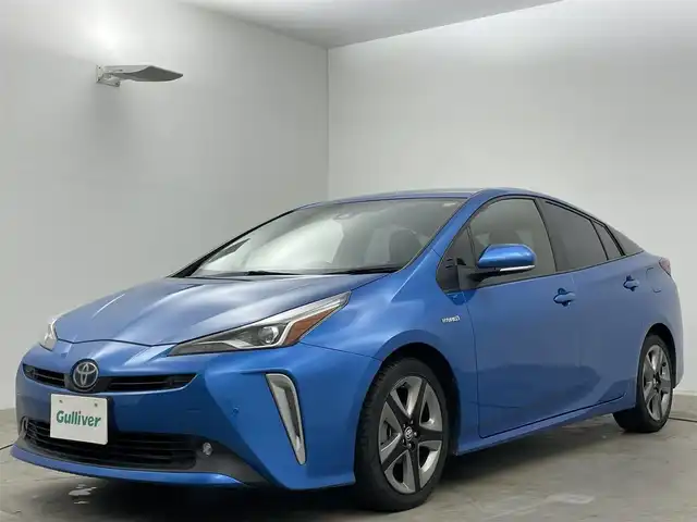 トヨタ プリウス S ツーリングセレクション 岡山県 2019(平31)年 7.3万km ブルーM 純正９インチメモリナビゲーション		/【フルセグ/Bluetooth/DVD/MSV】		/バックカメラ	/純正17inアルミホイール+サマータイヤ：装着				/レーダークルーズコントロール		/ビルトインETC２．０	/LEDヘッドライト（AUTO機能付き）/オートハイビーム		/シートヒーター		/横滑り防止機能		/衝突軽減システム		/車線逸脱防止システム		/ドライブレコーダー				/ステアリングスイッチ		/プッシュスタート		/コーナーセンサー				/フロアマット				/スペアキー×１		/取扱説明書