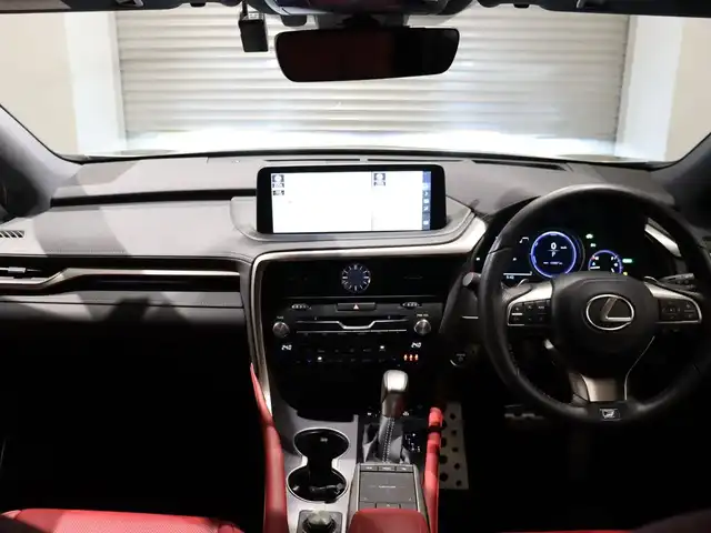 レクサス ＲＸ 450h Fスポーツ 静岡県 2020(令2)年 1.6万km ソニックチタニウム 後期型　/角型３眼ＬＥＤ　/赤革シート　/前席シートクーラー　全席シートヒーター　/ステアヒーター　/ＡＣＣ　ＬＫＡ　ＢＳＭ　ＨＵＤ　/ナビ　３６０°カメラ　/フルセグＴＶ　ＢＴ　ＡＵＸ/2列目電動格納/パワーバックドア　/リモコンＥＧスターター　/ドラレコ