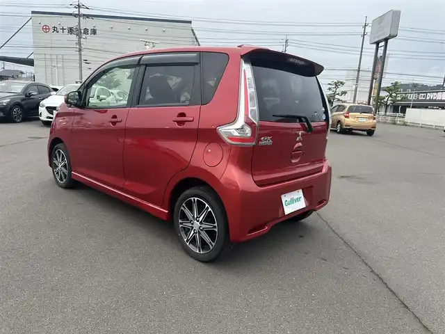 三菱 ｅＫカスタム T　セーフティPKG 岡山県 2016(平28)年 7.1万km レッドメタリック 登録時走行距離70715km/社外7V型ワイドナビ/ワンセグTV/（AM.FM.TV.BT.DVD.）/アラウンドビューモニター付ルームミラー/バックカメラ/ETC/衝突被害軽減ブレーキ/前後ドライブレコーダー/横滑り防止装置/D席ヒートシーター/オートライト/キセノンライト/15インチ純正AW/アイドリングストップ/純正フロアマット