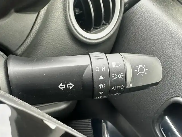 三菱 ｅＫカスタム T　セーフティPKG 岡山県 2016(平28)年 7.1万km レッドメタリック 登録時走行距離70715km/社外7V型ワイドナビ/ワンセグTV/（AM.FM.TV.BT.DVD.）/アラウンドビューモニター付ルームミラー/バックカメラ/ETC/衝突被害軽減ブレーキ/前後ドライブレコーダー/横滑り防止装置/D席ヒートシーター/オートライト/キセノンライト/15インチ純正AW/アイドリングストップ/純正フロアマット