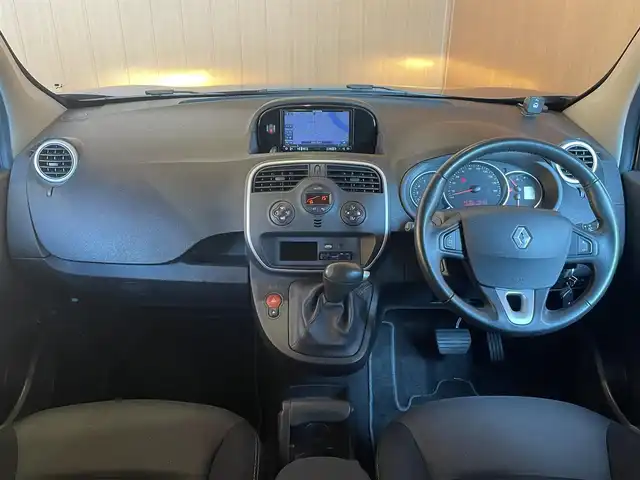 ルノー カングー ゼン 愛知県 2017(平29)年 6.6万km 茶 メモリーナビ　/CD　/Bluetooth /DVD　/USB /フルセグTV　/純正フロアマット/スライドドア /電動格納ミラー /ＭＴモード付オートマ /ヘッドライトレベライザー/ドライブレコーダー /ETC/純正15インチアルミホイール