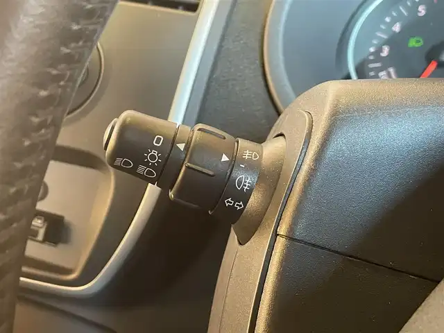 ルノー カングー ゼン 愛知県 2017(平29)年 6.6万km 茶 メモリーナビ　/CD　/Bluetooth /DVD　/USB /フルセグTV　/純正フロアマット/スライドドア /電動格納ミラー /ＭＴモード付オートマ /ヘッドライトレベライザー/ドライブレコーダー /ETC/純正15インチアルミホイール