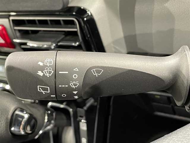 ダイハツ タント カスタム X 愛知県 2020(令2)年 5.2万km プラムブラウンクリスタルマイカ 純正ナビ　/(Bluetooth/フルセグTV/CD・DVD再生/SD/FM/AM/iPod)/両側パワースライドドア　/ロングスライドシート　/コーナーセンサー　/スマートアシスト　/　　-衝突回避支援ブレーキ　/　　-車線逸脱警報　/　　-ふらつき警報/　　-先行車発進お知らせ機能/　　-標識認識機能/　　-オートハイビーム/ＵＳＢ接続　/バックカメラ　/アイドリングストップ/横滑り防止/ＬＥＤヘッドライト　/ハーフレザーシート　/LEDフォグランプ/純正フロアマット/プッシュスタート/　　-スマートキー