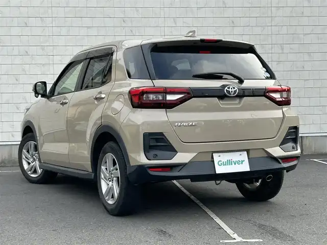 トヨタ ライズ G 静岡県 2020(令2)年 3.3万km ナチュラルベージュマイカM 純正9インチディスプレイオーディオ/・フルセグTV/・Bluetooth接続/・USB入力端子/・AppleCarPlay接続/スマートアシスト/・衝突警報機能/・衝突回避支援ブレーキ機能/・車線逸脱警報機能/・先行車発進告知機能/・標識認識機能/前後コーナーセンサー/バックカメラ/ETC/プッシュスタート/スマートキー/LEDオートライト・オートハイビーム/取扱説明書/保証書