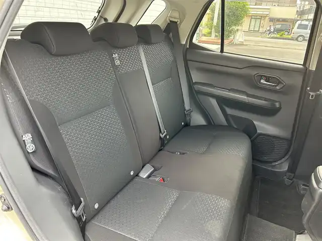 トヨタ ライズ G 静岡県 2020(令2)年 3.3万km ナチュラルベージュマイカM 純正9インチディスプレイオーディオ/・フルセグTV/・Bluetooth接続/・USB入力端子/・AppleCarPlay接続/スマートアシスト/・衝突警報機能/・衝突回避支援ブレーキ機能/・車線逸脱警報機能/・先行車発進告知機能/・標識認識機能/前後コーナーセンサー/バックカメラ/ETC/プッシュスタート/スマートキー/LEDオートライト・オートハイビーム/取扱説明書/保証書